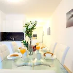 - Seafront Cityapartmentstay St. Julian's